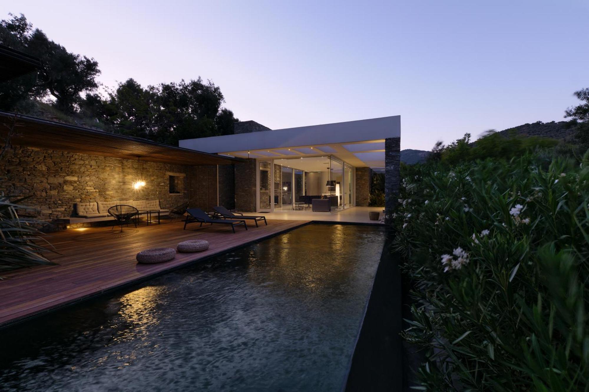A - Luxury Villas 플로마리언 외부 사진