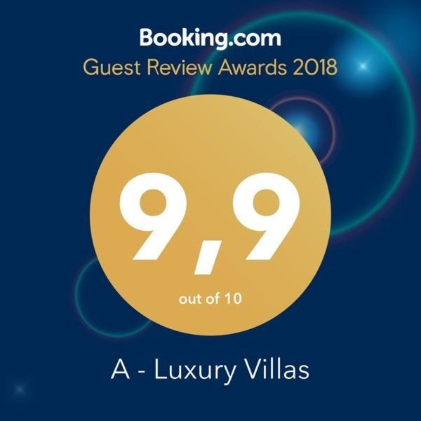 A - Luxury Villas 플로마리언 외부 사진